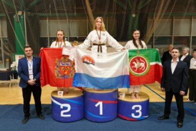 София Мамонтова заняла первое место в соревнованиях по айкидо в Казани Министерство спорта Камчатского края