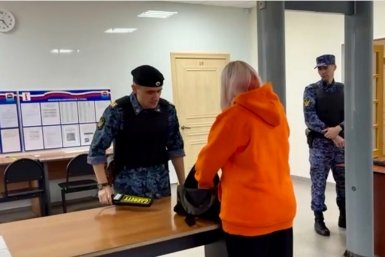 Досмотр при входе Пресс-служба ФССП