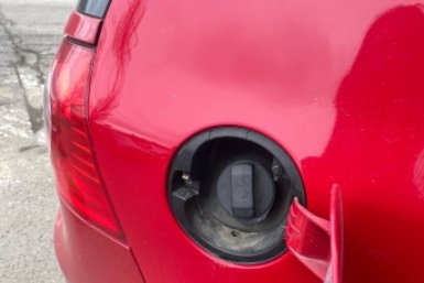 Ваш бензобак может &quotсхлопнуться&quot: что на самом деле означает шипение на заправке и чем это грозит вашему авто ИА SevastopolMedia