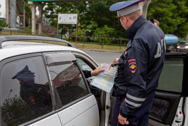 ДПС, ГИБДД, Полиция, остановка транпорта, ГАИ, инспектор, превышение, штраф Мария Смитюк, ИА PrimaMedia
