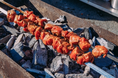 Свинину мариную только в этой смеси: от шашлыка потом не оторваться — съедается подчистую