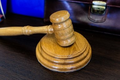 Арбитражный суд Иркутской области вновь отложил дело о банкротстве химфармзавода Евгений  Кулешов, ИА PrimaMedia.ru