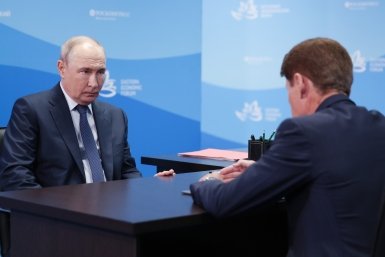 Кожемяко предложил создать программу модернизации трассы Владивосток - Хабаровск