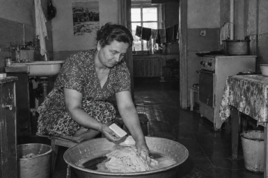 Забытые лайфхаки из СССР: как хитрицы применяли в быту хозяйственное мыло