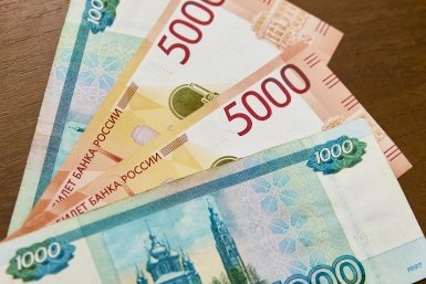За взятку наркологу житель Елизова получил условный срок и штраф