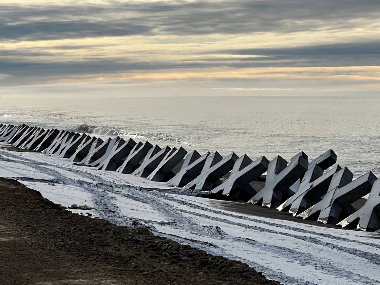 Участок дороги после мыса Левашова на Камчатке дополнительно укрепят тетраподами Официальный сайт Камчатского края