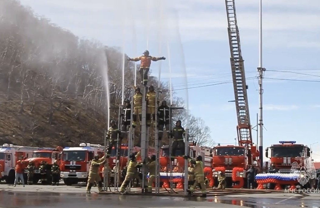 Праздник пожарной охраны в столице Камчатки. Архивное фото. ГУ МЧС России по Камчатскому краю