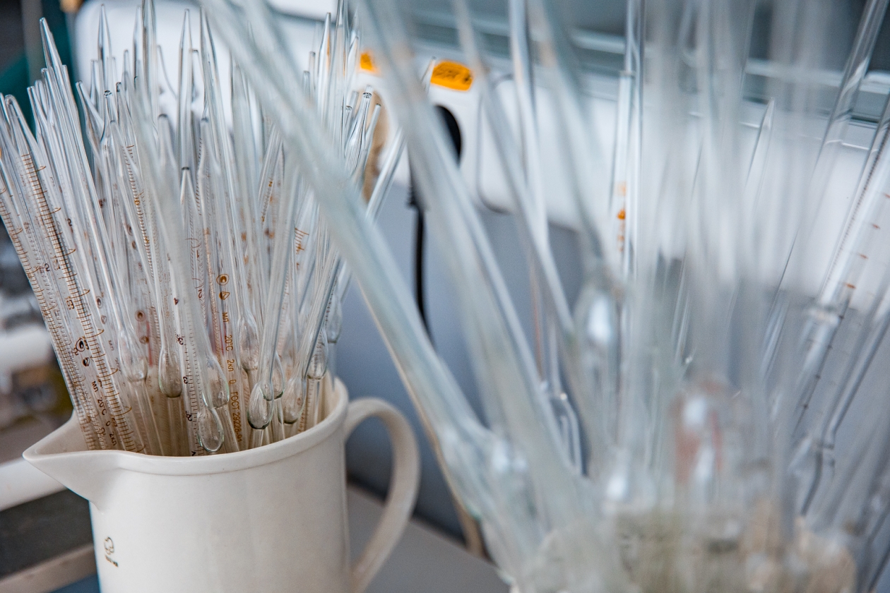 пробирка пробирки анализ анализы лаборатория Илья Аверьянов, ИА PrimaMedia