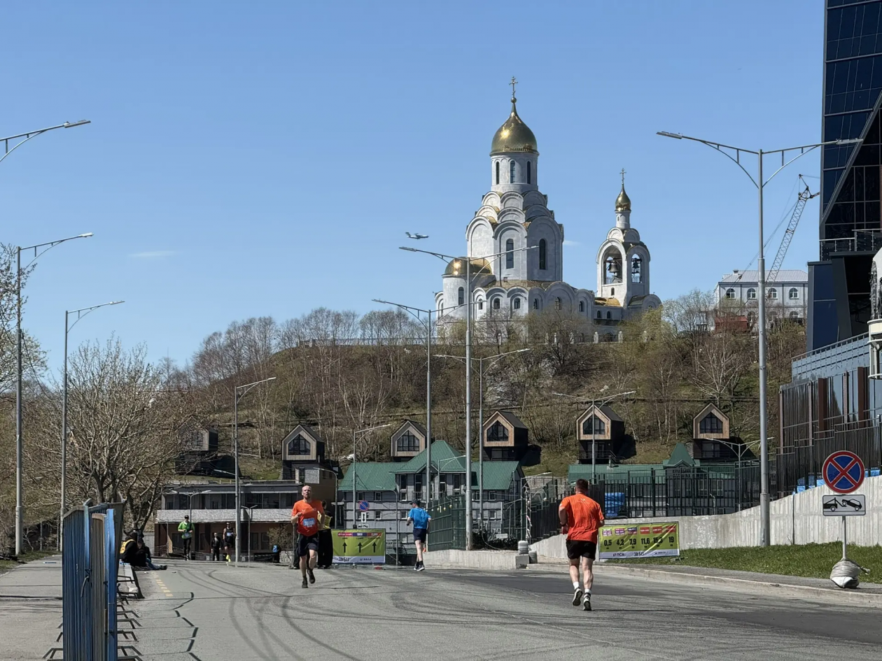 Во время забега в Петропавловске-Камчатском ИА KamchatkaMedia