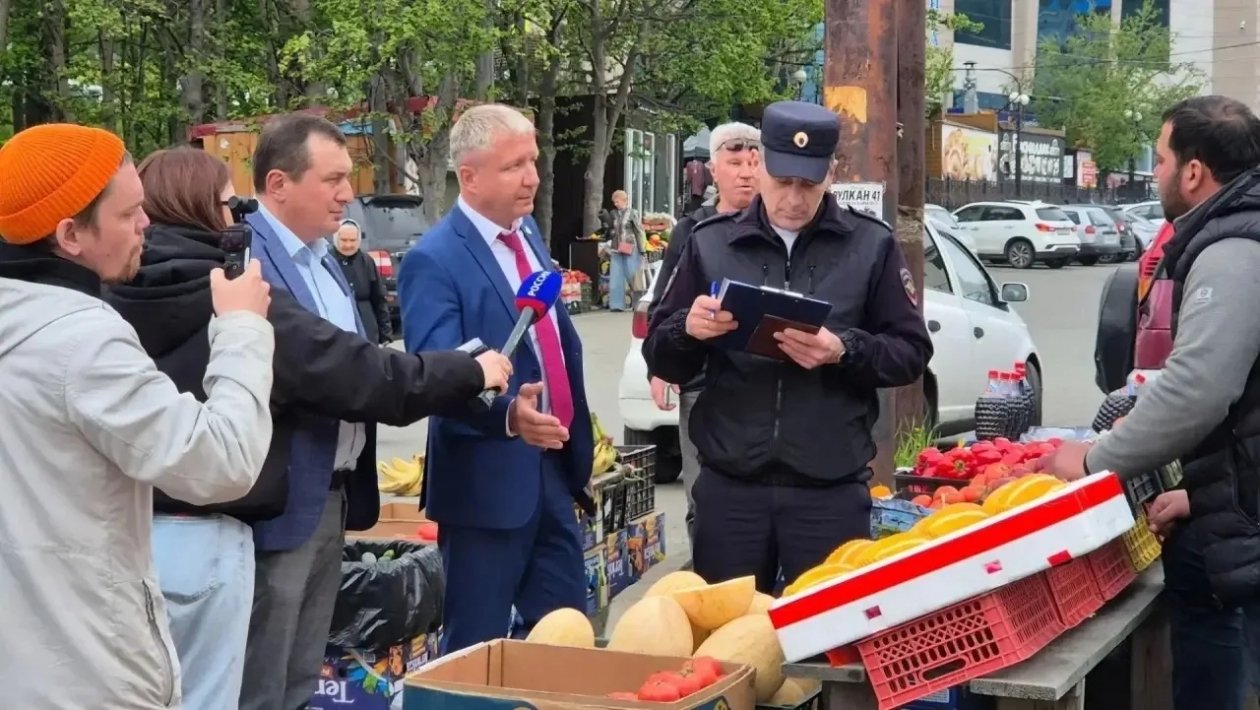 Фото с места событий Администрация ПКГО