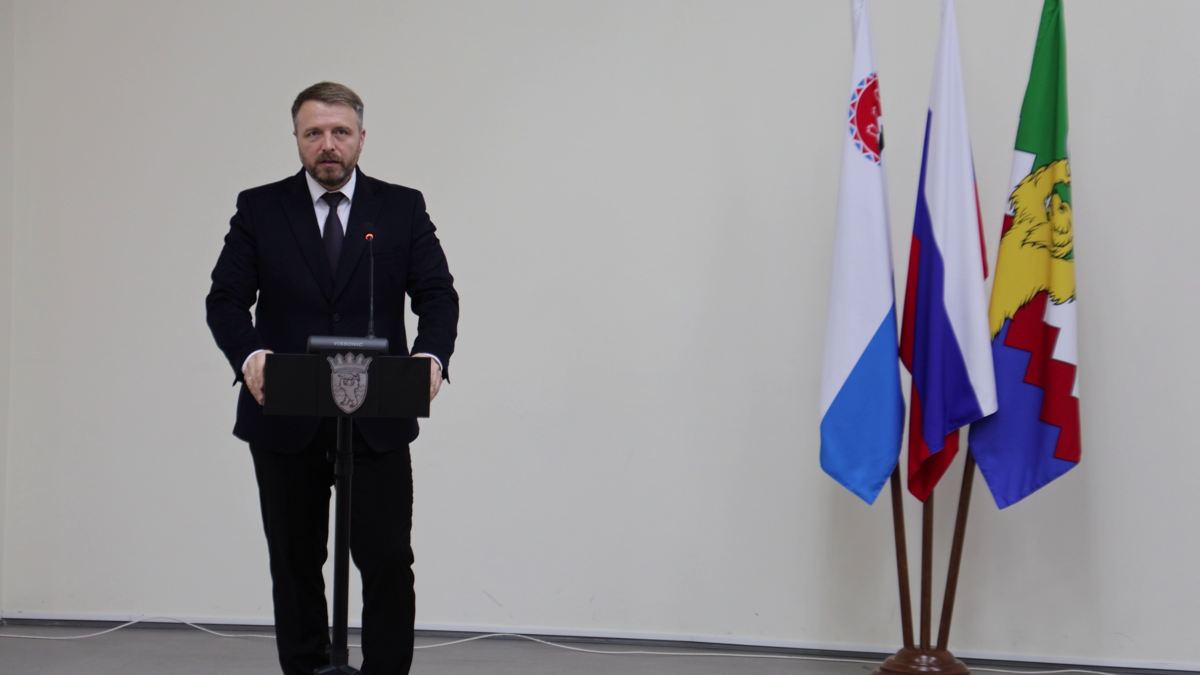 Андрей Гончаров официально вступил в должность главы Елизовского округа