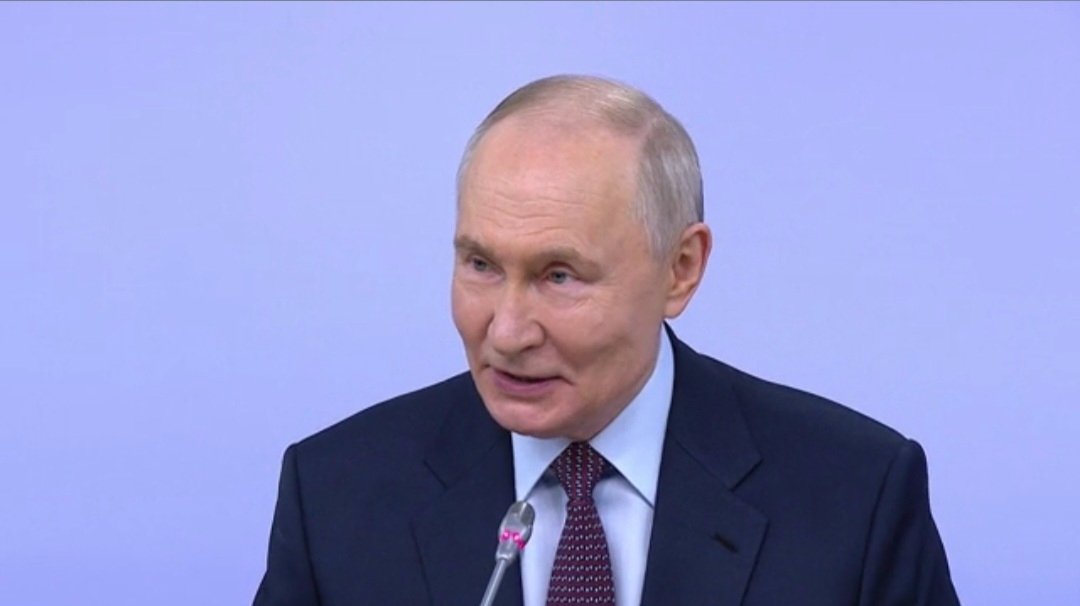 Владимир Путин Кремлин.ру (18+)