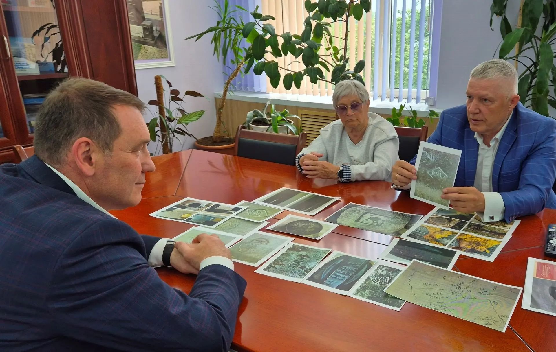 Андрей Воровский, Ирина Витер, Евгений Верещага Администрация ПКГО