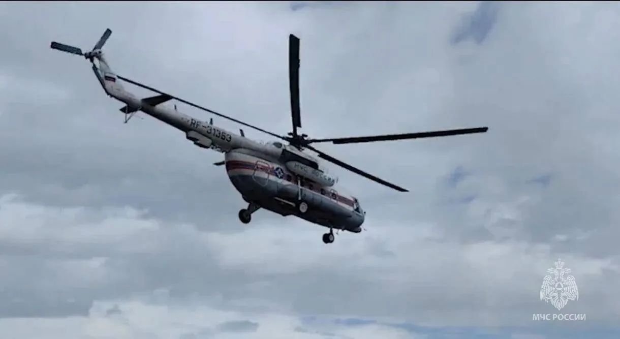 Ми-8 ГУ МЧС России по Камчатскому краю