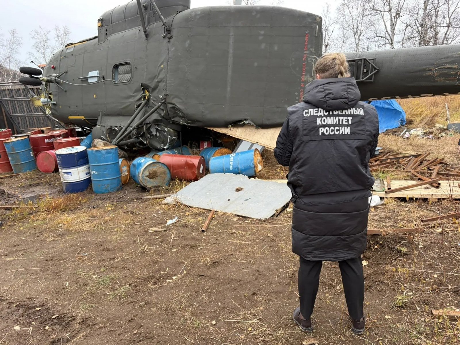Следователи выясняют причины жесткой посадки вертолета Ми-8 на Камчатке  пресс-служба Восточного МСУТ СК России